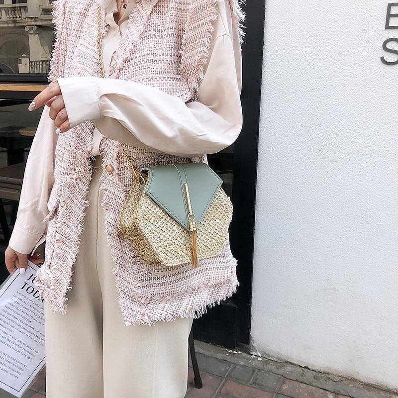 Bolsa Hexágono Aguilera use o cupom PRIMEIRACOMPRA e garanta 12%OFF