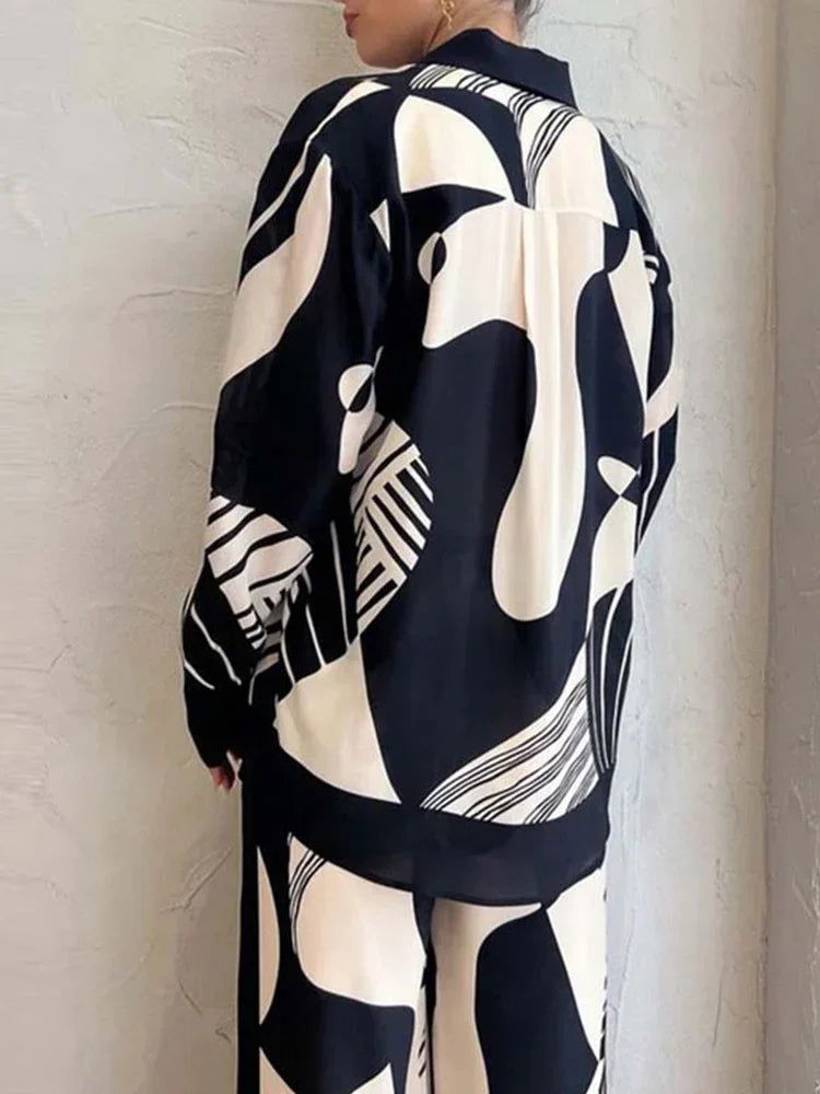 Conjunto Calça e Camisa Sonya use o cupom PRIMEIRACOMPRA e garanta 12%OFF