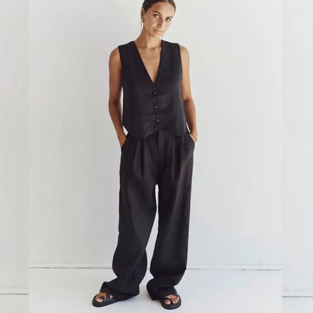 Conjunto Calça e Colete Gaby use o cupom PRIMEIRACOMPRA e garanta 12%OFF