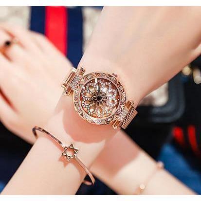 Relógio Feminino Diamond Quartzo use o cupom PRIMEIRACOMPRA e garanta 12%OFF
