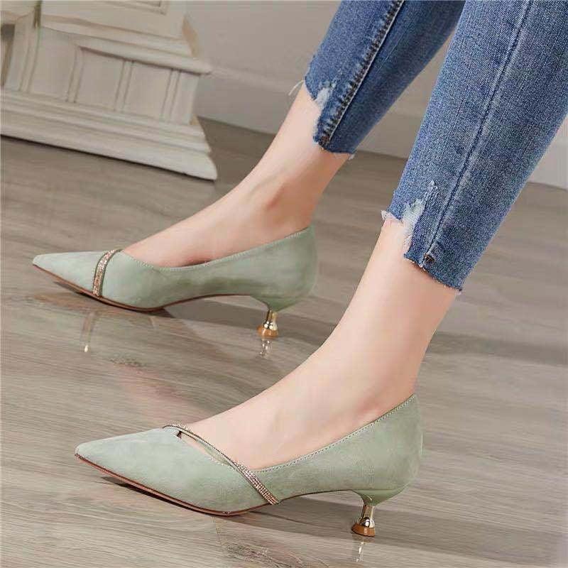 Scarpin Elegance use o cupom PRIMEIRACOMPRA e garanta 12%OFF