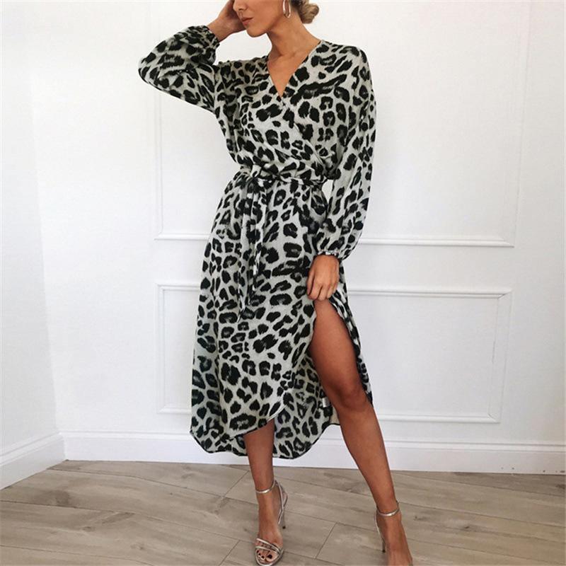 Vestido Midi Animal Print Heloisa use o cupom PRIMEIRACOMPRA e garanta 12%OFF