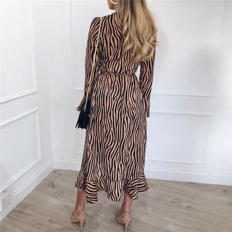 Vestido Midi Animal Print Ísis use o cupom PRIMEIRACOMPRA e garanta 12%OFF