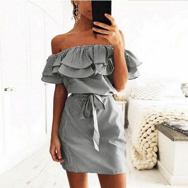 Vestido Ombro a Ombro Babado use o cupom PRIMEIRACOMPRA e garanta 12%OFF