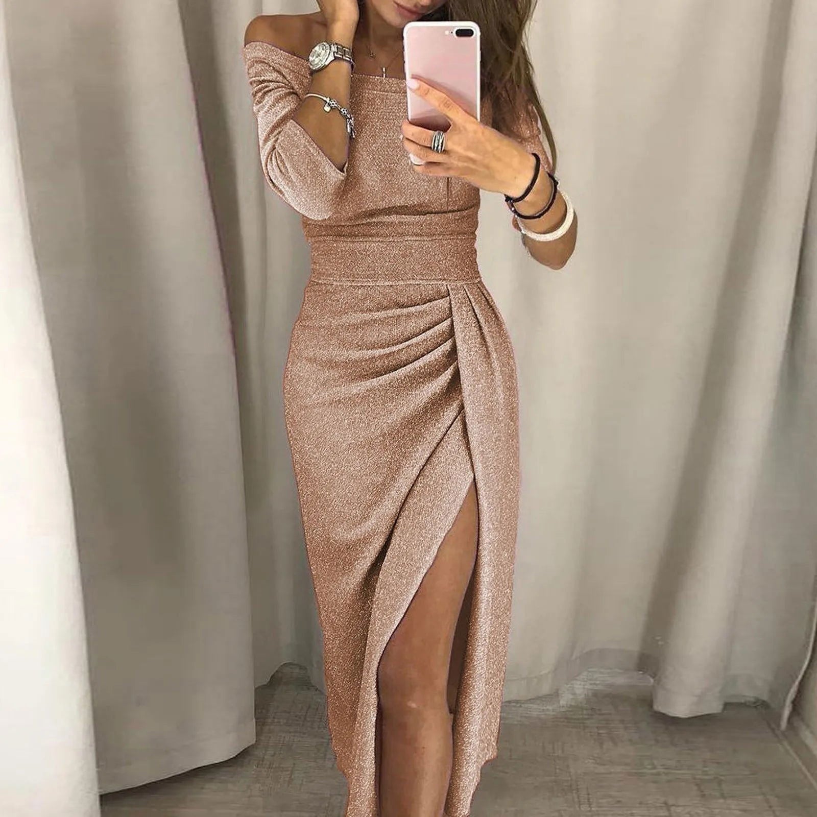 Vestido Sexy com Fenda Lateral use o cupom PRIMEIRACOMPRA e garanta 12%OFF