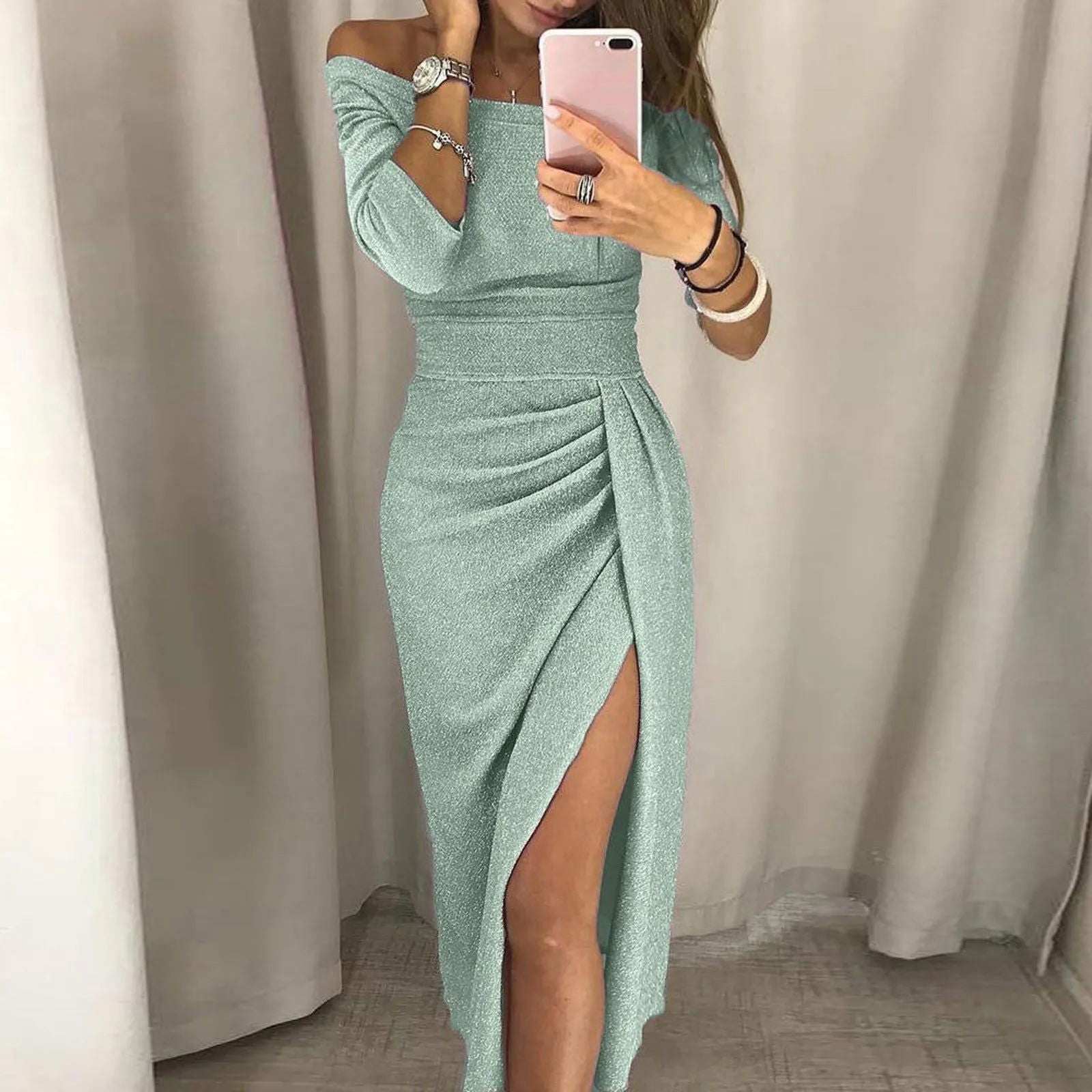 Vestido Sexy com Fenda Lateral use o cupom PRIMEIRACOMPRA e garanta 12%OFF