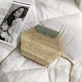 Bolsa Hexágono Aguilera use o cupom PRIMEIRACOMPRA e garanta 12%OFF