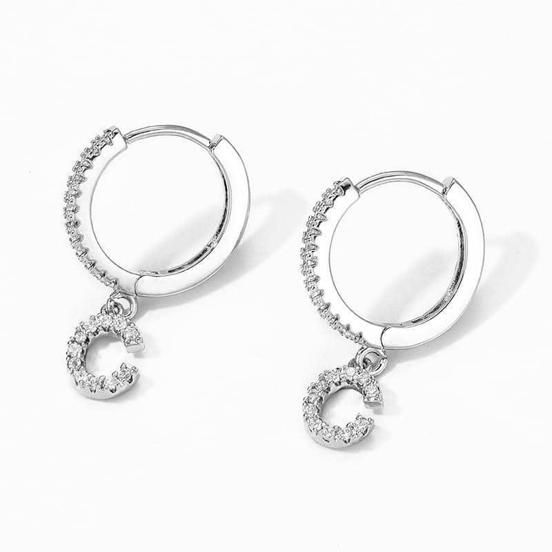 Brinco Argola Zirconia Letras - Sua Boutique