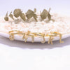 Brinco Argola Zirconia Letras - Sua Boutique
