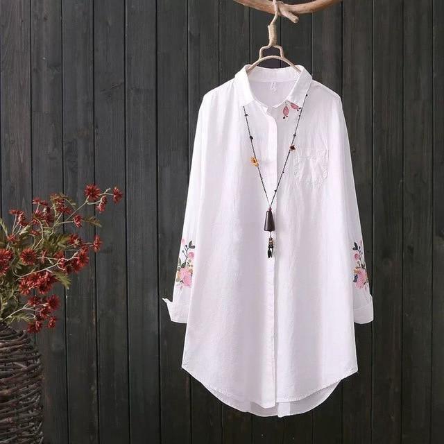 Camisa Long Flowers Bordada use o cupom PRIMEIRACOMPRA e garanta 12%OFF