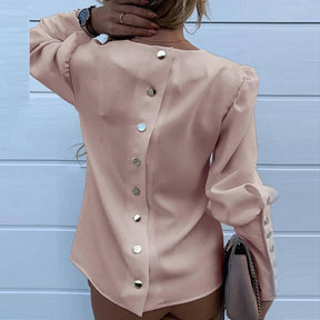 Camisa Plus Button use o cupom PRIMEIRACOMPRA e garanta 12%OFF