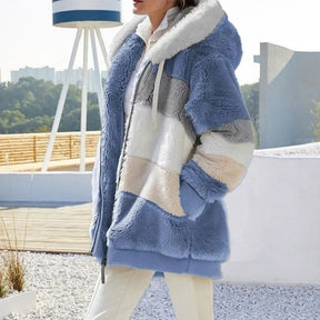 Casaco Stripes use o cupom PRIMEIRACOMPRA e garanta 12%OFF