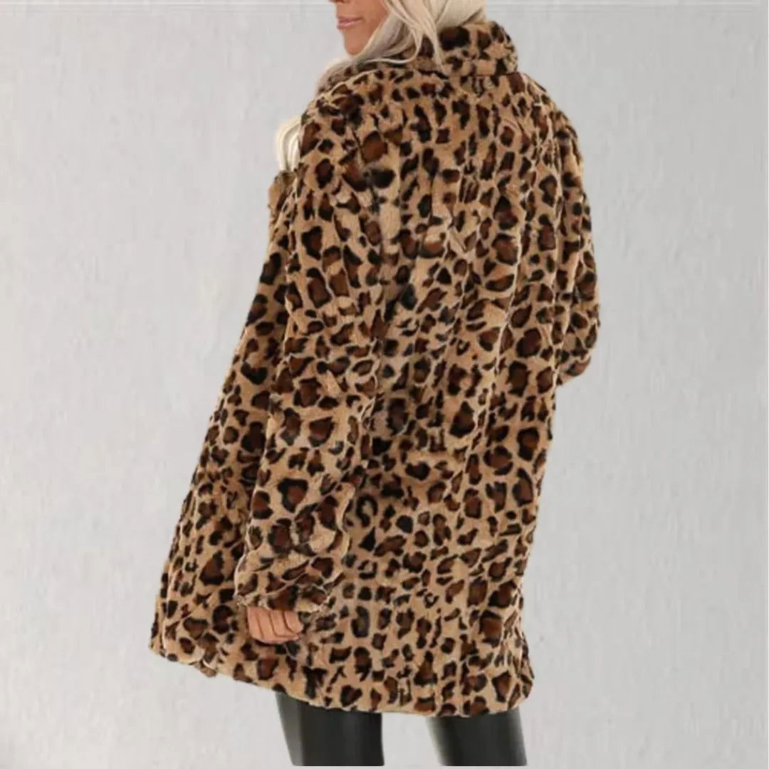 Casaco de Pele Leopard Glorie use o cupom PRIMEIRACOMPRA e garanta 12%OFF