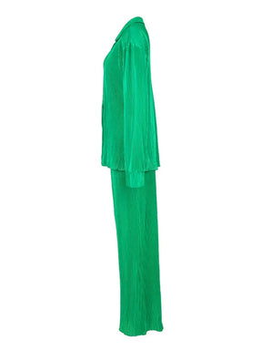 Conjunto Calça e Camisa Francesca use o cupom PRIMEIRACOMPRA e garanta 12%OFF