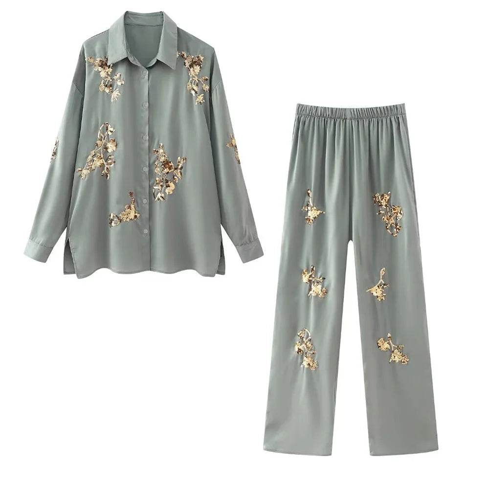 Conjunto Calça e Camisa detalhes Bordados - Sua Boutique