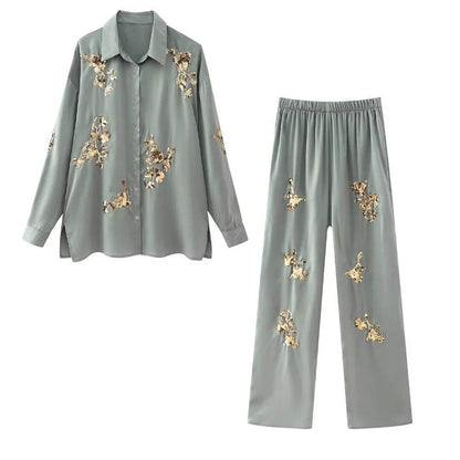 Conjunto Calça e Camisa detalhes Bordados - Sua Boutique