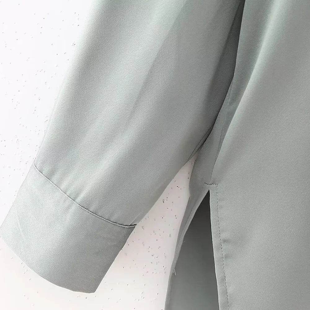 Conjunto Calça e Camisa detalhes Bordados - Sua Boutique