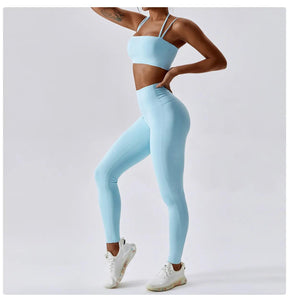 Conjunto Fitness Top e Legging Gabriela use o cupom PRIMEIRACOMPRA e garanta 12%OFF
