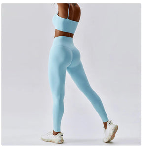 Conjunto Fitness Top e Legging Gabriela use o cupom PRIMEIRACOMPRA e garanta 12%OFF
