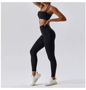 Conjunto Fitness Top e Legging Gabriela use o cupom PRIMEIRACOMPRA e garanta 12%OFF