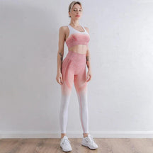Conjunto Fitness Top e Legging Mariah use o cupom PRIMEIRACOMPRA e garanta 12%OFF