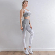 Conjunto Fitness Top e Legging Mariah use o cupom PRIMEIRACOMPRA e garanta 12%OFF