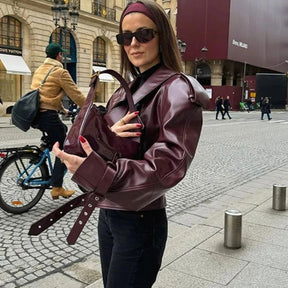 Jaqueta Femme Style Couro Ecológico use o cupom PRIMEIRACOMPRA e garanta 12%OFF