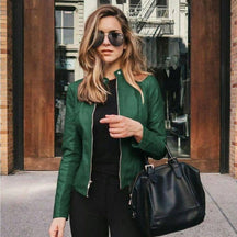 Jaqueta Outfit Couro Ecológico use o cupom PRIMEIRACOMPRA e garanta 12%OFF