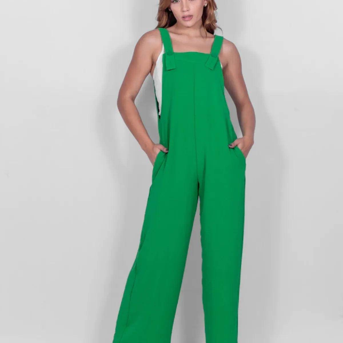 Macacão Jardineira Geórgia - Sua Boutique