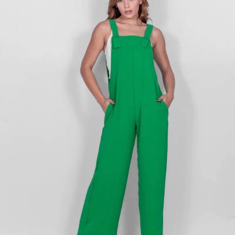 Macacão Jardineira Geórgia - Sua Boutique