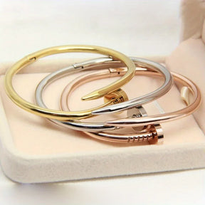 Bracelete Prego Banhado em Ouro 18K use o cupom PRIMEIRACOMPRA e garanta 12%OFF