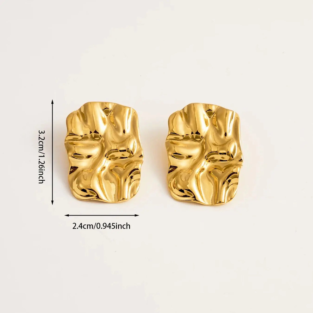 Brinco Michaela Banhado em Ouro 18K use o cupom PRIMEIRACOMPRA e garanta 12%OFF