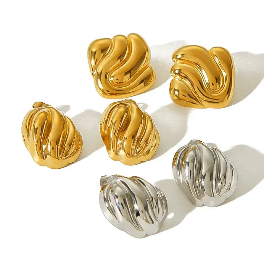 Brinco Wave Banhado em Ouro 18K - Sua Boutique