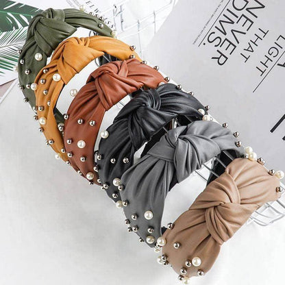 Tiara Couro Pérolas - Sua Boutique