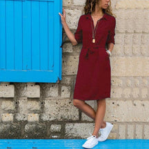 Vestido Curto Scarlet Classic use o cupom PRIMEIRACOMPRA e garanta 12%OFF