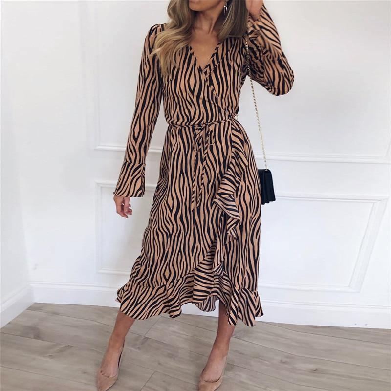 Vestido Midi Animal Print Ísis use o cupom PRIMEIRACOMPRA e garanta 12%OFF