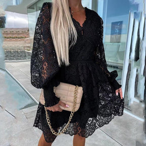 Vestido Renda Gal Star use o cupom PRIMEIRACOMPRA e garanta 12%OFF