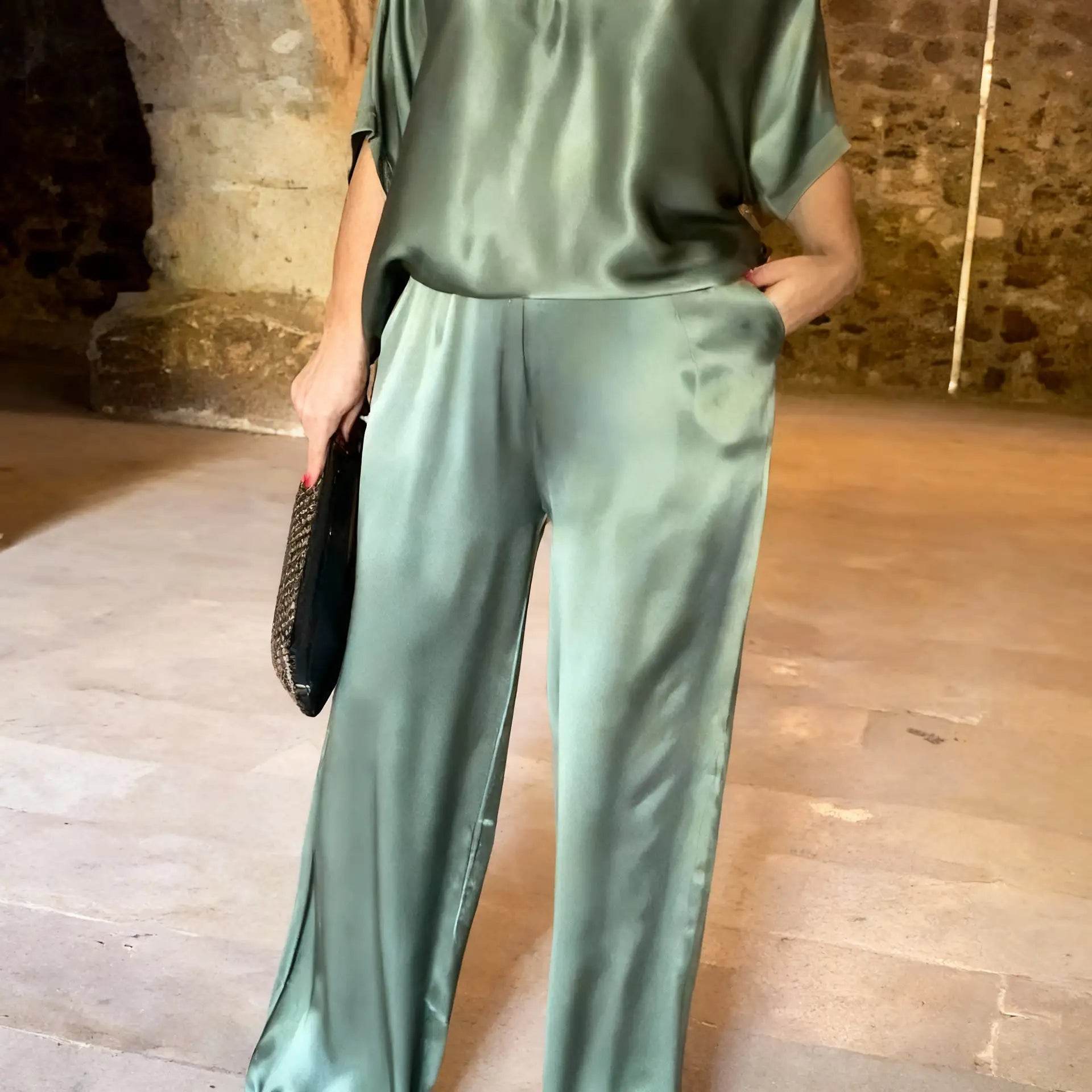 Conjunto Calça e Camisa Renata - Sua Boutique