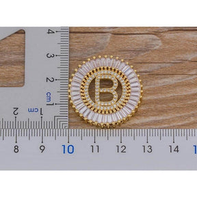 Colar Arco Letras Zircônia use o cupom PRIMEIRACOMPRA e garanta 12%OFF